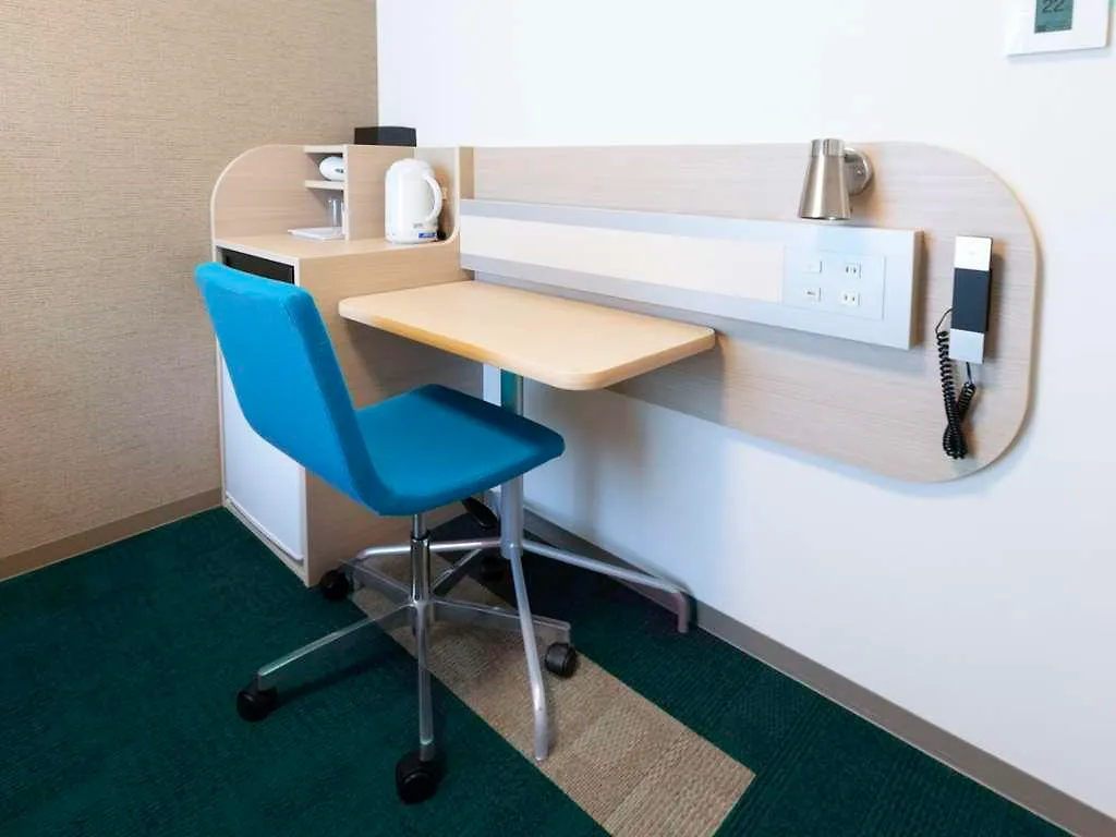 ***  Comfort Hotel Era Kobe Sannomiya Япония